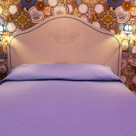 Leucosya Luxury