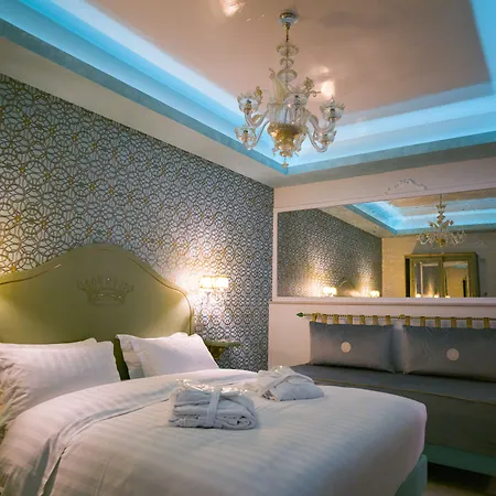 Leucosya Luxury