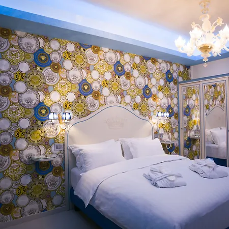 Leucosya Luxury 4* Salerno