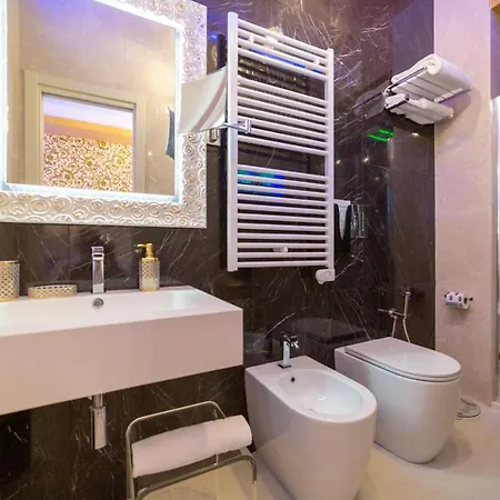 Leucosya Luxury Guest house *