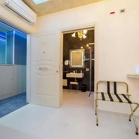Leucosya Luxury Guest house 4*