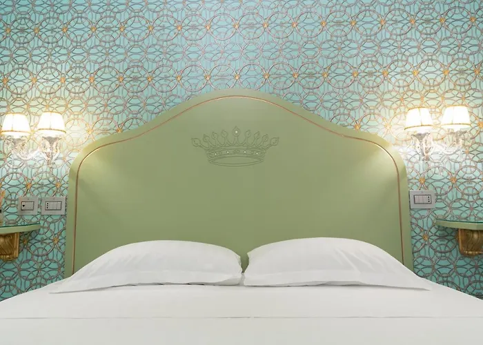 ゲストハウス Leucosya Luxury 4*