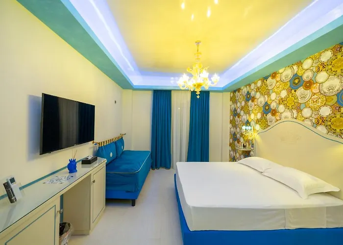 Leucosya Luxury ゲストハウス