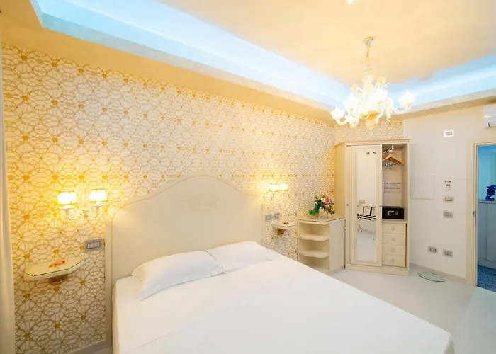 ゲストハウス Leucosya Luxury 4*